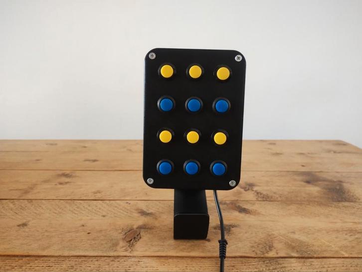 Buttonbox met tafelklem en headsethaak, Computers en Software, Joysticks, Nieuw, Ophalen