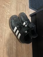 Kinderschoenen Adidas, Kinderen en Baby's, Kinderkleding | Schoenen en Sokken, Ophalen of Verzenden, Zo goed als nieuw, Jongen of Meisje