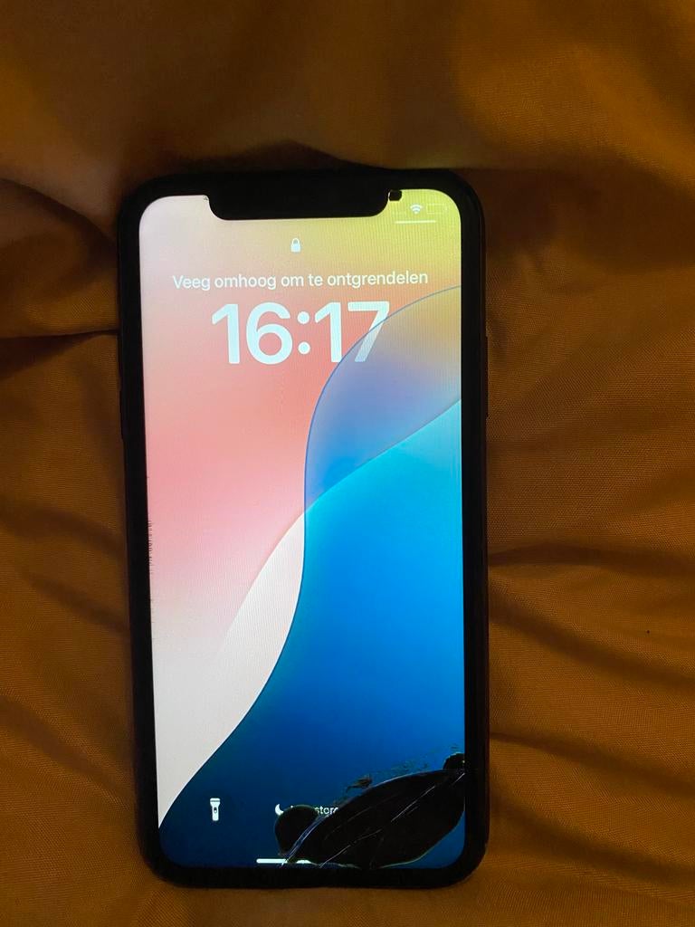 iPhone 11 - kapot scherm maar wel werkend, Telecommunicatie, Mobiele telefoons | Apple iPhone, Ophalen, Gebruikt, Zwart, IPhone 11
