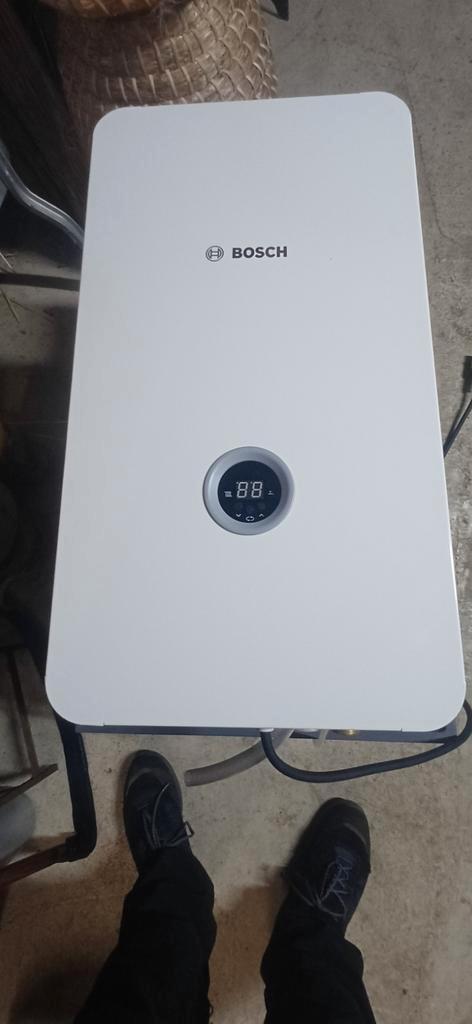 Te koop. Elektrische cv ketel., Doe-het-zelf en Verbouw, Verwarming en Radiatoren, Zo goed als nieuw, Cv-ketel of Combi-ketel