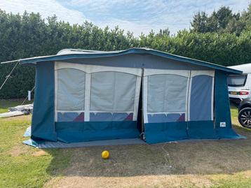DWT Voortent maat 12: 935-965 cm met aanbouw beschikbaar voor biedingen