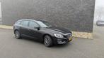 Volvo V60 D6 Twin Engine 288pk Geartronic AWD Plug In Hybrid, Auto's, 1800 kg, Euro 6, Zwart, Grijs