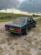 Mercedes-Benz 200-Serie 2.3 230 E AUT 1984 Blauw, Auto's, Mercedes-Benz, Automaat, 1370 kg, 4 cilinders, Blauw