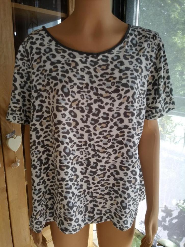 SANDWICH TOP, MAAT 44, DIEREN-PRINT., Kleding | Dames, Tops, Zo goed als nieuw, Maat 42/44 (L), Overige kleuren, Korte mouw, Verzenden