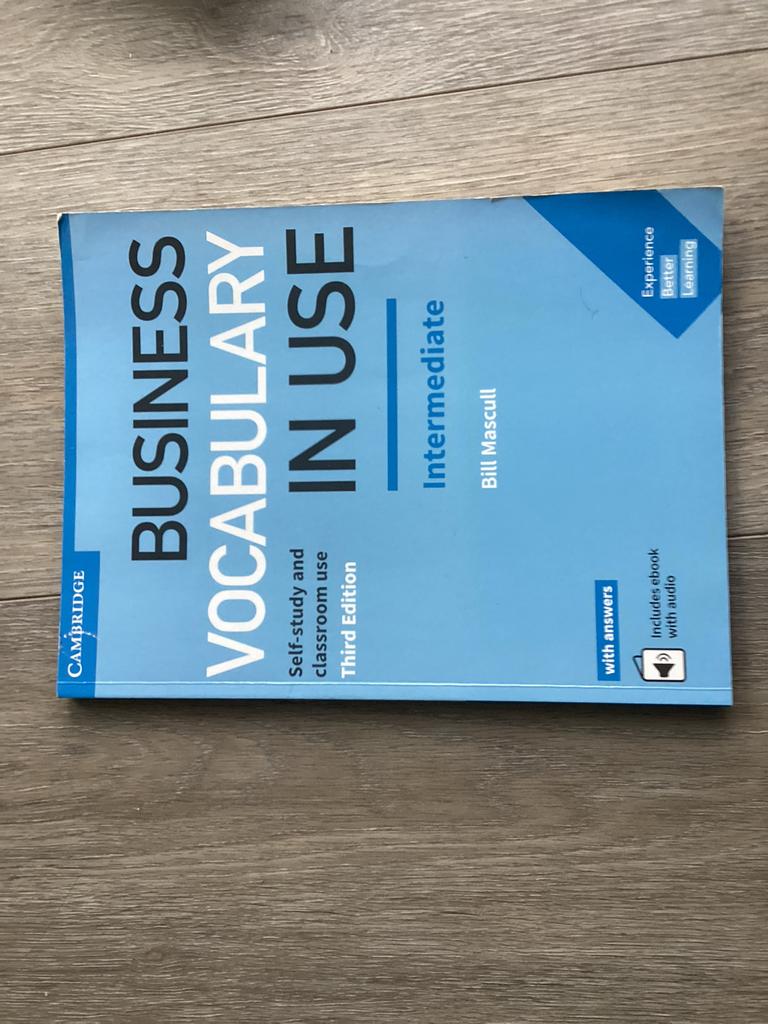 Business Vocabulary in Use - Intermediate, Boeken, Studieboeken en Cursussen, Ophalen of Verzenden, Zo goed als nieuw