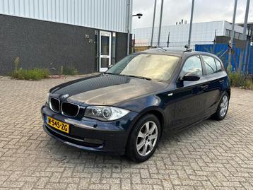 BMW 1-serie 118i Blauw 2008 M-Edition Xenon Schuifdak beschikbaar voor biedingen