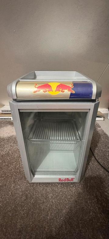 Redbull koelkast beschikbaar voor biedingen