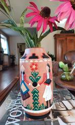 Handmade volkskunst vaas terracotta dans figuren brocante, Ophalen of Verzenden