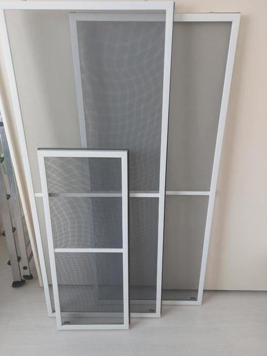 Inzethorren Luxaflex zo goed als nieuw, Doe-het-zelf en Verbouw, Deuren en Horren, Zo goed als nieuw, Minder dan 200 cm, Ophalen