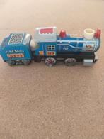 Vintage blikken locomotief ST-1, Ophalen