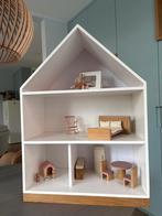 Handgemaakt Poppenhuis ZGAN met Meubels & Maileg, Ophalen of Verzenden, Zo goed als nieuw, Poppenhuis
