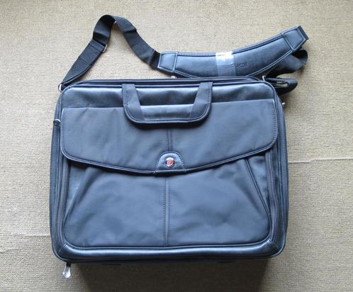 P301 Laptoptas (Targus) Laptoptas met verstelbare draagriem, Computers en Software, Laptoptassen, Nieuw, Schoudertas, 17 inch of meer