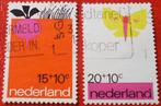 Nederland - 2x Kinderpostzegels 1971 - Vlinder / Biet, Postzegels en Munten, Postzegels | Nederland, Verzenden, Na 1940, Gestempeld
