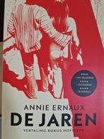 Annie Ernaux - De jaren, Boeken, Annie Ernaux, Ophalen of Verzenden, Politiek, Zo goed als nieuw