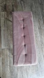 Oudroze velvet bankje met zwarte poten, Ophalen, Zo goed als nieuw, Roze, Rechthoekig