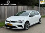 Volkswagen Golf 1.6 TDI Highline Business R Virtual Cockpit!, Voorwielaandrijving, Stof, Euro 6, 4 cilinders