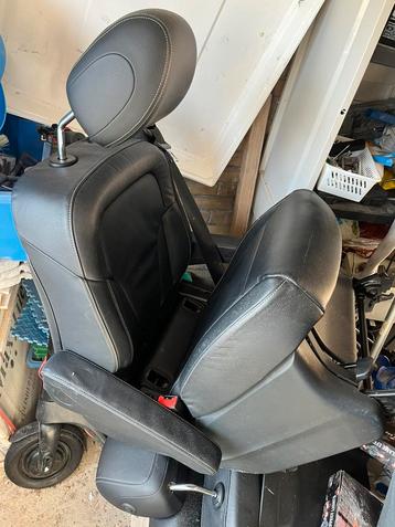 Mercedes V-klasse stoelen beschikbaar voor biedingen