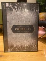 2x posters Coldplay met zwart metalen lijst 50x70 cm, Ophalen of Verzenden, Zo goed als nieuw