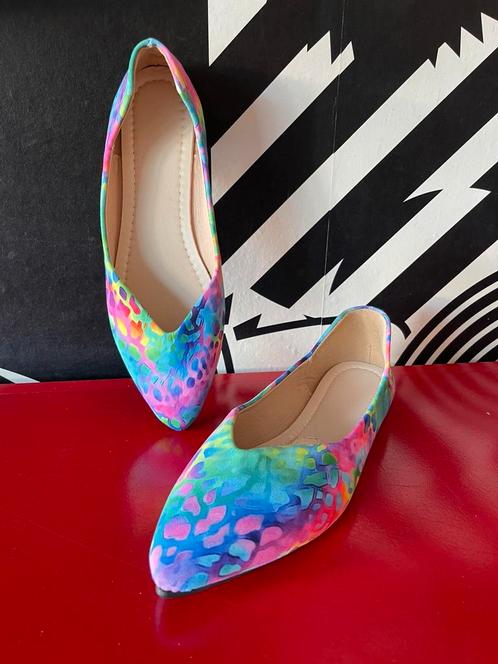 Peet: Multicolor flatjes maat 39, Kleding | Dames, Schoenen, Zo goed als nieuw, Ballerina's, Overige kleuren, Ophalen of Verzenden