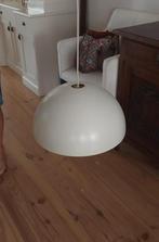 Wit metalen hanglamp, Huis en Inrichting, Lampen | Hanglampen, Ophalen, Zo goed als nieuw, Metaal, Minder dan 50 cm