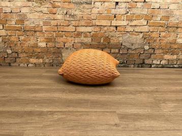 Casalis Slumber poef bij TheReSales beschikbaar voor biedingen