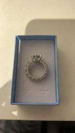 Queen ring, Nieuw, Ophalen of Verzenden, Sieraad of Horloge