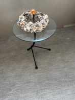 Vintage bijzettafeltje, Minder dan 55 cm, Rond, Ophalen of Verzenden, Glas