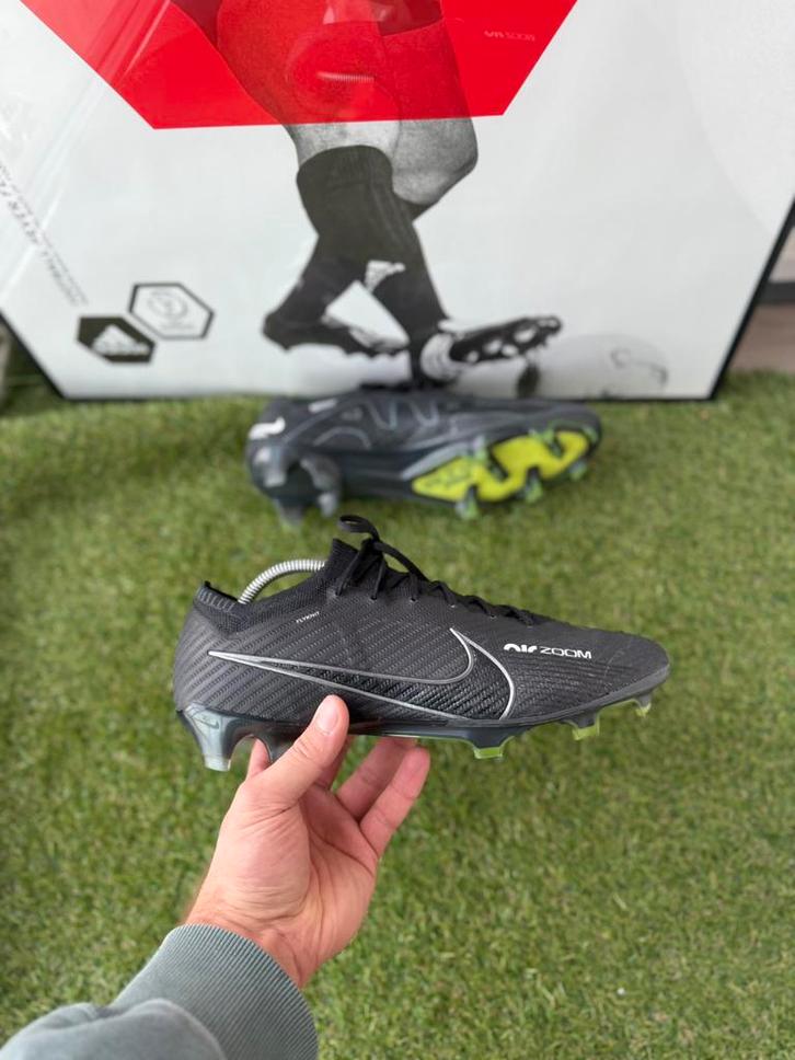 Nike Mercurial Vapor voetbalschoenen, Sport en Fitness, Voetbal, Zo goed als nieuw, Schoenen, Maat XS of kleiner, Ophalen of Verzenden