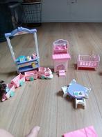 barbie shelly inl 21 poppen, Kinderen en Baby's, Speelgoed | Poppenhuizen, Ophalen of Verzenden, Zo goed als nieuw
