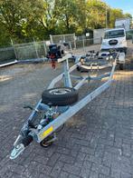 Bieden Nette boottrailer met elektrische lier, Watersport en Boten, Boottrailers, Gebruikt, 1500 tot 3000 kg, 6 tot 9 meter, Met rollen