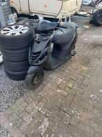 Piaggio zip 125 ac zonder papieren (gat in carter), Ophalen, Zip