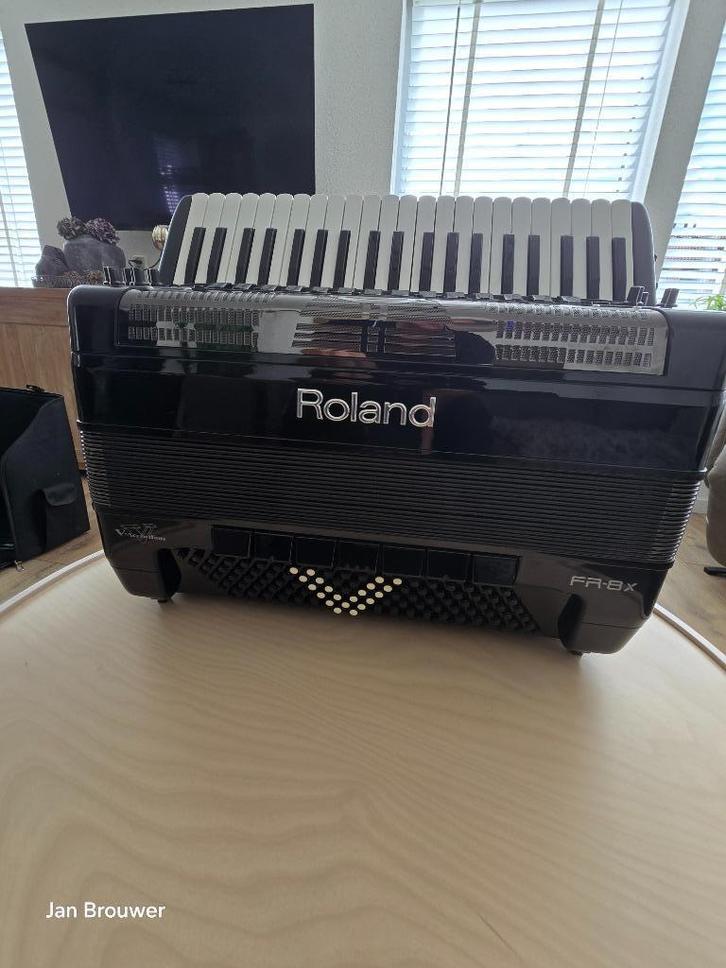 Roland FR-8X Dallape accordeon, Muziek en Instrumenten, Accordeons, Zo goed als nieuw, Toetsaccordeon, 120-bas, Overige merken