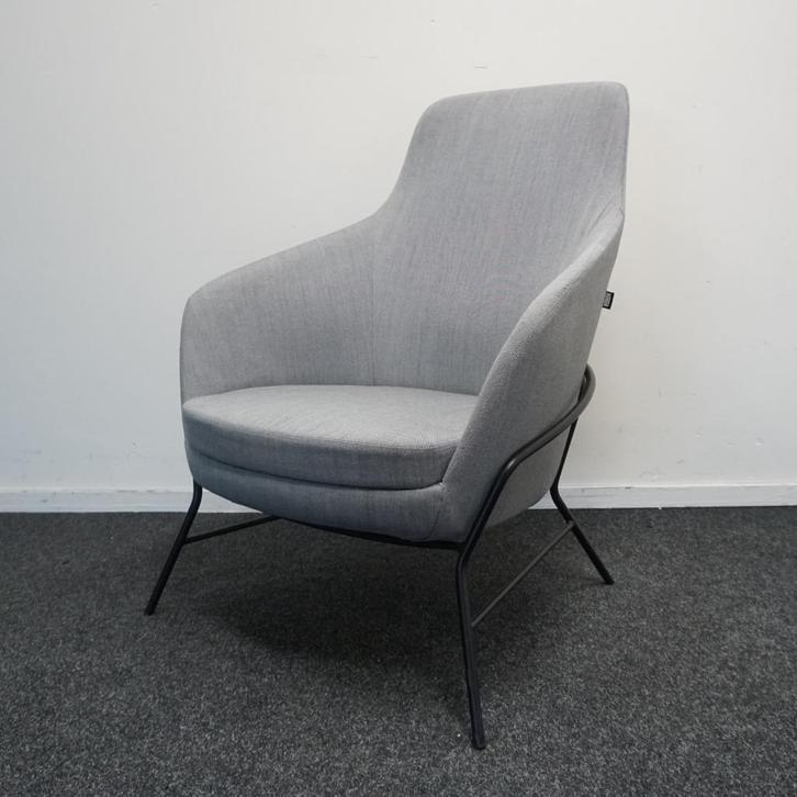 Frövi Dive Design Fauteuils | Grijs / Zwart | Design Stoelen, Huis en Inrichting, Fauteuils, Gebruikt, Metaal, Stof, 50 tot 75 cm