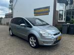 Ford S-Max 2.0 TDCi Titanium 7pAutomaat Navi Clima, Auto's, Ford, Euro 5, 4 cilinders, Lichtsensor, 7 stoelen