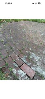 GRATIS klinkers+waaltjes op te halen!, Tuin en Terras, Ophalen, Zo goed als nieuw, Beton, Klinkers