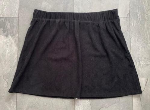 Zwart rokje, maat 0XL (qwe), Kleding | Dames, Rokken, Zo goed als nieuw, Maat 42/44 (L), Zwart, Boven de knie, Ophalen of Verzenden
