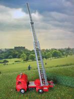 Pegaso Z-207 ladderwagen - EKO Brandweer, Ophalen of Verzenden, Zo goed als nieuw, Bus of Vrachtwagen, Rietze