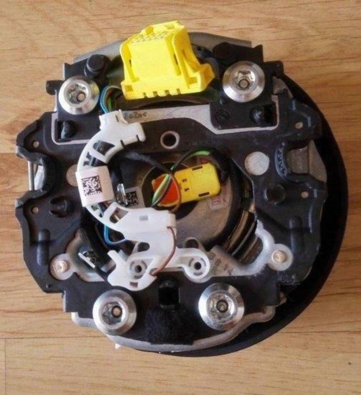 Airbag resetten na reparatie of storing na een ongeval, Auto diversen, Overige Auto diversen, Ophalen