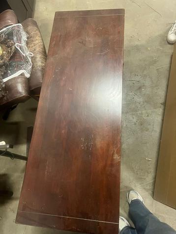 Massief Houten Dressoir – Klassiek & Robuust beschikbaar voor biedingen