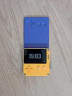 Playdate handheld met paars hoesje - z.g.a.n., Spelcomputers en Games, Ophalen of Verzenden, Zo goed als nieuw