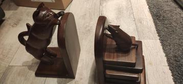 Houten boekensteun kat en muis beschikbaar voor biedingen