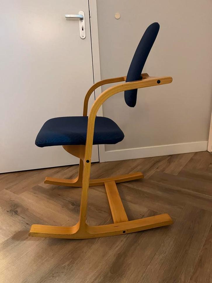 Stokke Actulum ergonomische stoel blauw, Huis en Inrichting, Stoelen, Zo goed als nieuw, Eén, Stof, Blauw, Ophalen