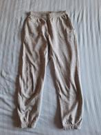 Grijze joggingsbroek merk Osaga maat 164, Meisje, Ophalen of Verzenden, Zo goed als nieuw, Sport- of Zwemkleding