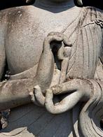 Groot Rustgevend Dharmachakra Boeddha Stenen Tuinbeeld 150cm, Tuin en Terras, Tuinbeelden, Nieuw, Steen, Boeddhabeeld, Verzenden