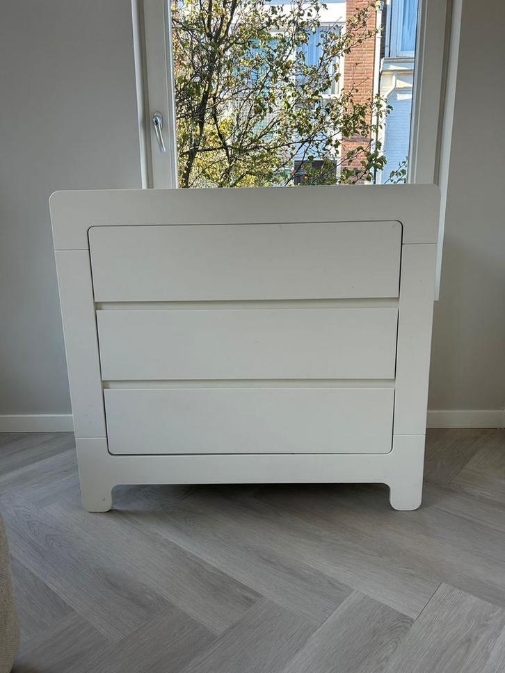 Pinio Moon witte Commode met 3 Lades, Kinderen en Baby's, Kinderkamer | Commodes en Kasten, Zo goed als nieuw, Commode, 90 tot 105 cm
