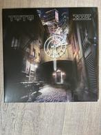 TOTO XIV 2 lp, Cd's en Dvd's, Vinyl | Rock, Ophalen of Verzenden, Zo goed als nieuw, Poprock