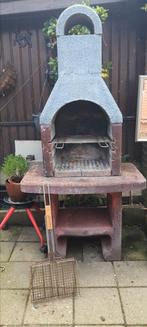 Betonnen Barbecue, Tuin en Terras, Houtskoolbarbecues, Ophalen, Gebruikt