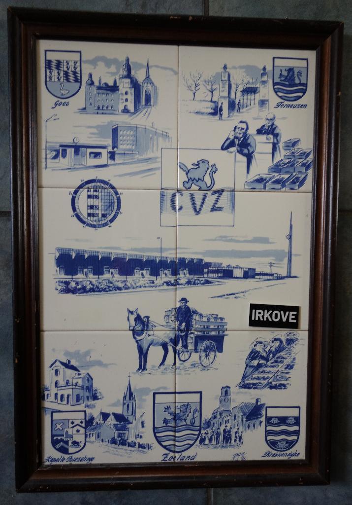 TEGELTABLEAU IN HOUTEN LIJST * CVZ Zeeuws *, Antiek en Kunst, Antiek | Wandborden en Tegels, Ophalen of Verzenden