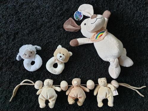 Zachte baby speeltjes Wagenspanner met tuimelberen Noukie's, Kinderen en Baby's, Speelgoed | Babyspeelgoed, Nieuw, Ophalen of Verzenden