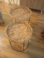 Twee bijzettafels, Huis en Inrichting, Tafels | Bijzettafels, Minder dan 55 cm, Gebruikt, Rond, Ophalen